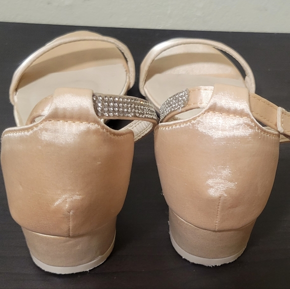 Girl shoes - Picture 4 of 5